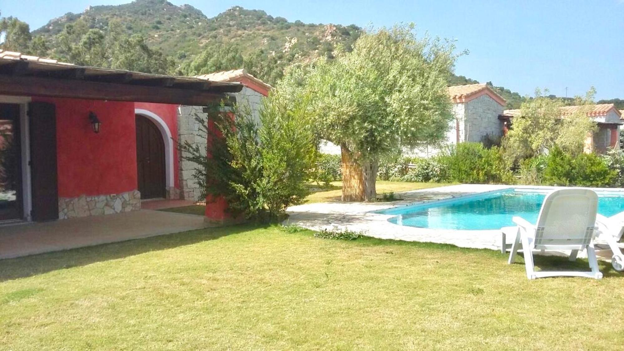 With Private Pool In Just 500 Meters From The Sea Aparthotel
